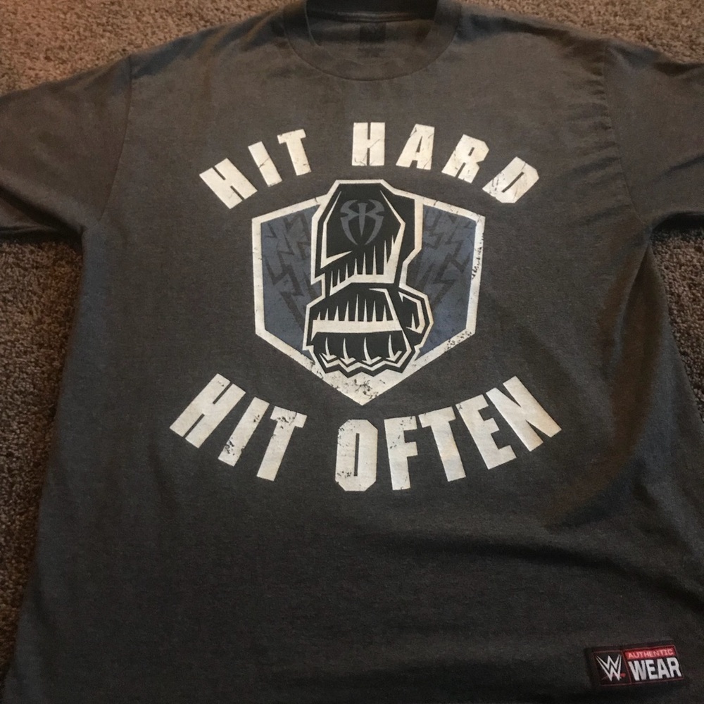 WWE shirt Roman Reigns